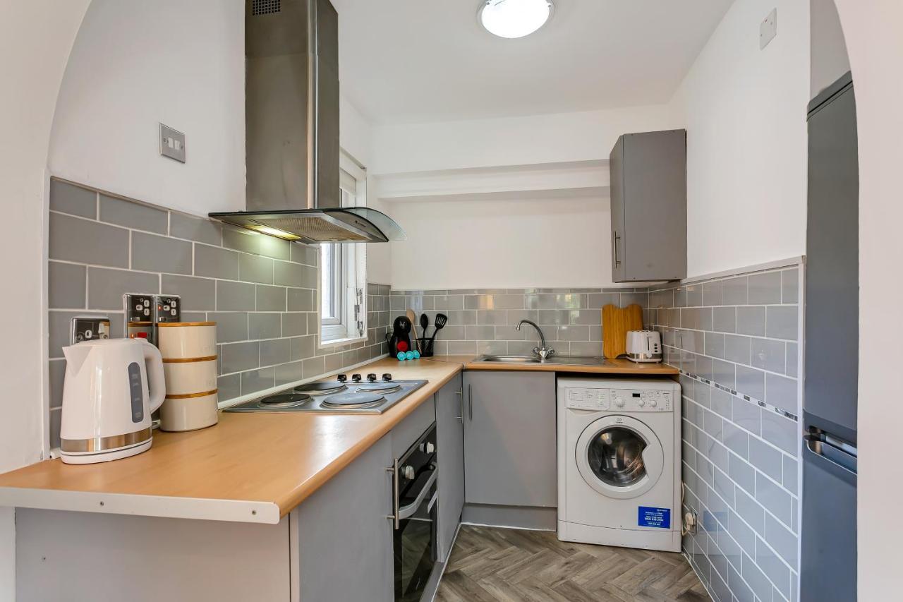 Aryas Apartments London Edgware Zewnętrze zdjęcie