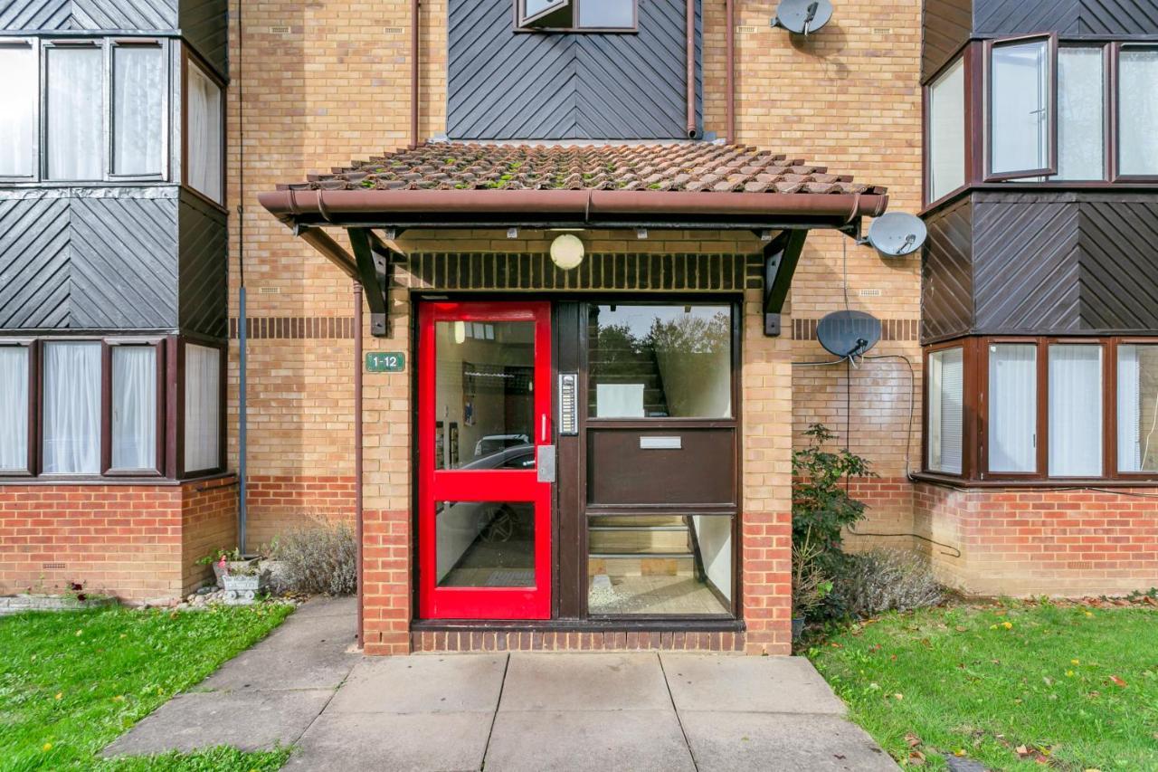 Aryas Apartments London Edgware Zewnętrze zdjęcie